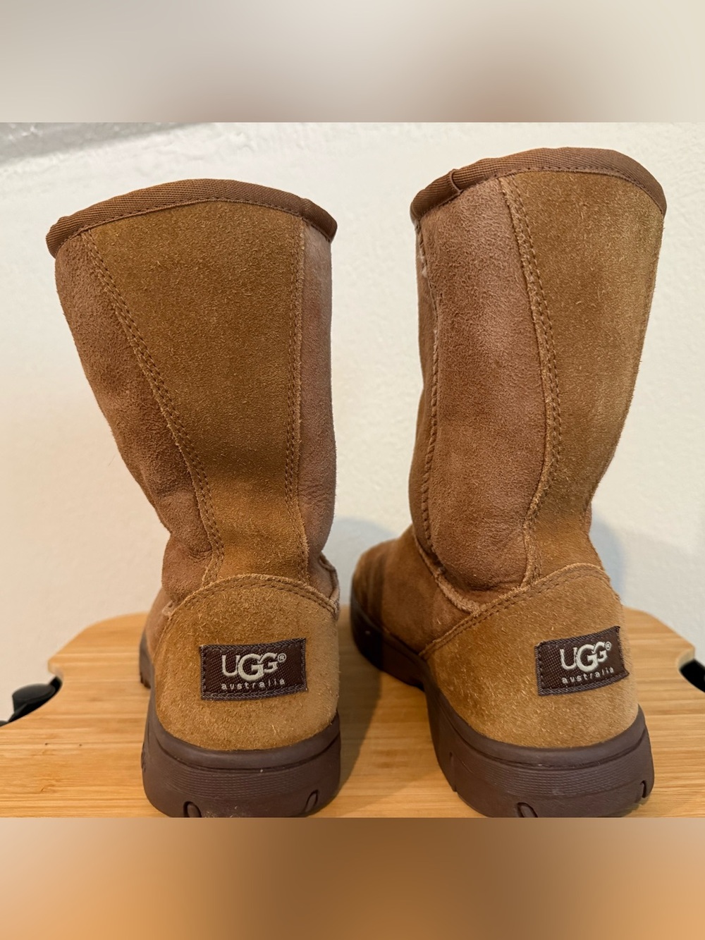 UGG Short Sheepskin Boot in Natural/Tan